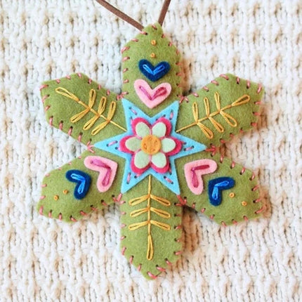 4PCS Random Color Finished DIY Christmas Snowflake Felt Ornament Kit