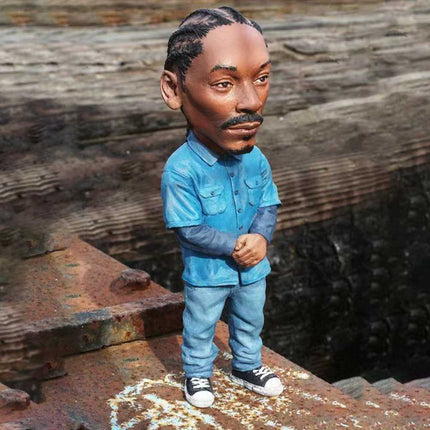 10cm Resin Hip Hop Rapper Statue, Cool Desktop Figurine Gift