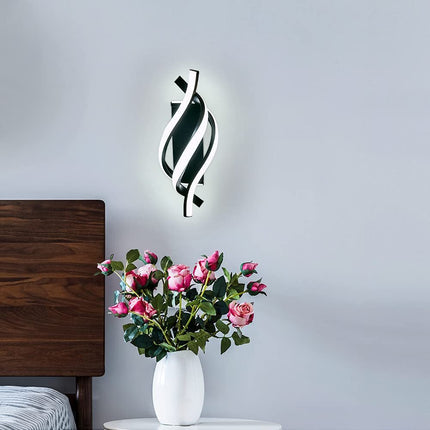 Modern 28W Indoor LED Wall Light Bedroom 3 Light Dimmable 2500LM