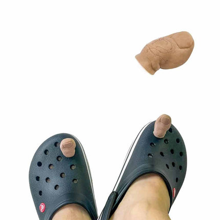 2PC 3D Funny Toe Shoe Charms, Hairy Big Toe Clog Decor Unique DIY Accessory