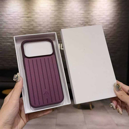 Premium New Aluminum Phone Case for iPhone 18 Pro Max Burgundy Cover
