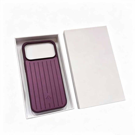 New Premium Aluminum Phone Case for iPhone 18 Pro with Burgundy Cover