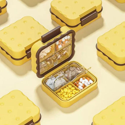 7 Compartment Cute Pill Box, Waterproof Mini Pill Case for Damp-Proof Travel