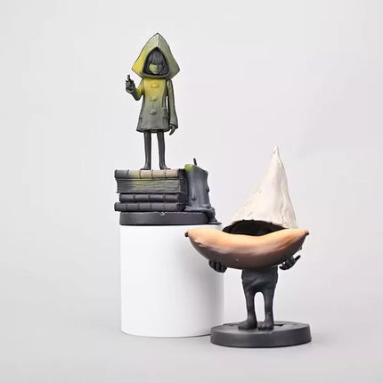 Cute Nomes with Yellow Raincoat Girl Statue Game Toy Model