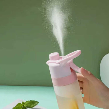 700ml Sport Matte Spray Water Bottle, Cooling Mist Kettle Cup