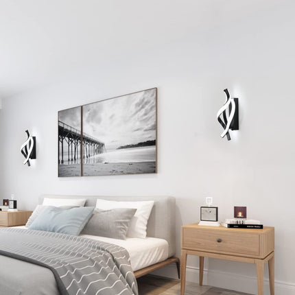 Modern 28W Indoor LED Wall Light Bedroom 3 Light Dimmable 2500LM